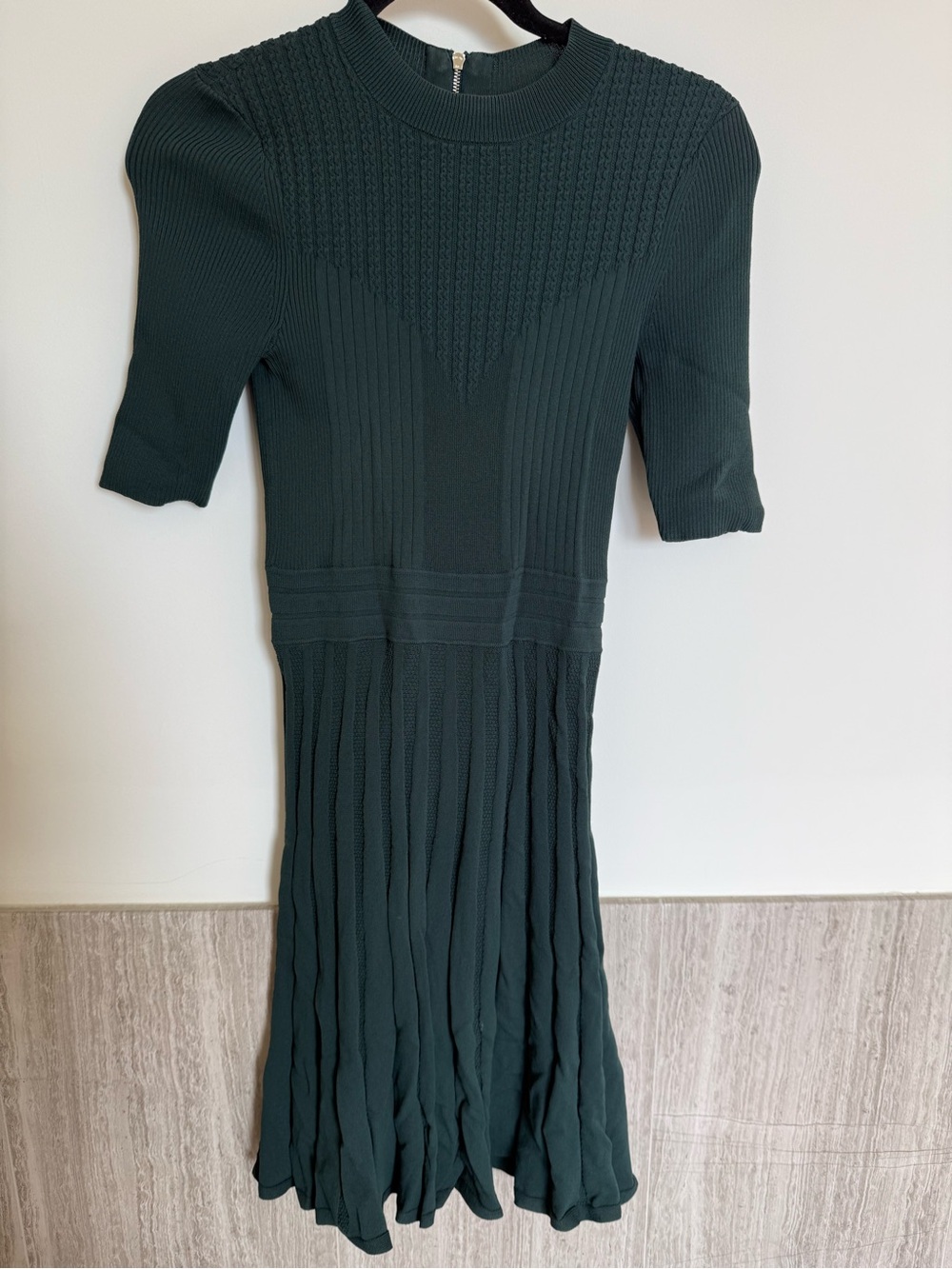Ted Baker size 1Women's Dark Green Knit Midi Dress